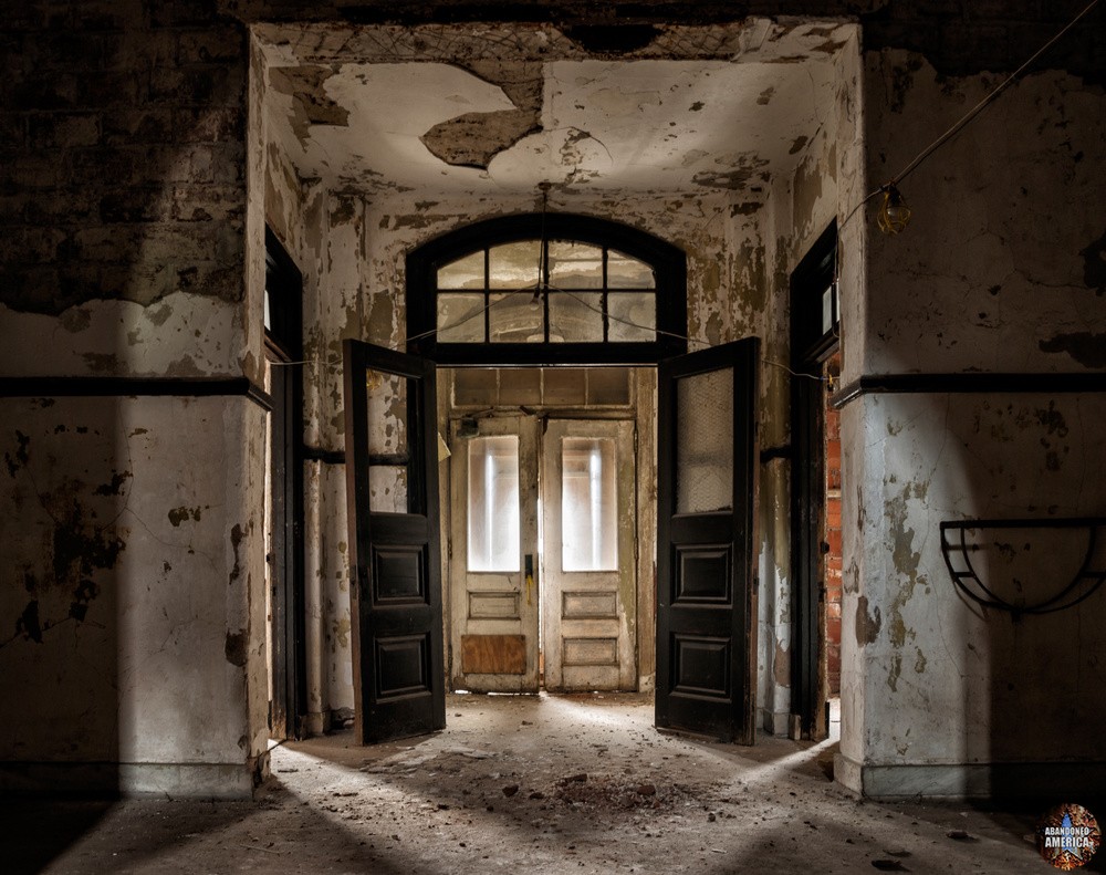 Ellis Island Immigrant Hospital | into the light - Ellis Island Immigrant Hospital
