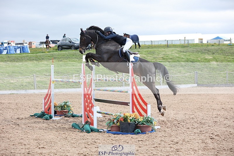 240419A-103257-06090 - Cls 2, 2 Star Small Tour 1.30m