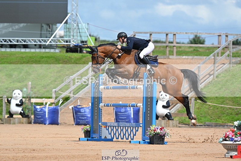 230721A-151605-07141 - Cls 10, 2 Star Big 1.45m Start to break