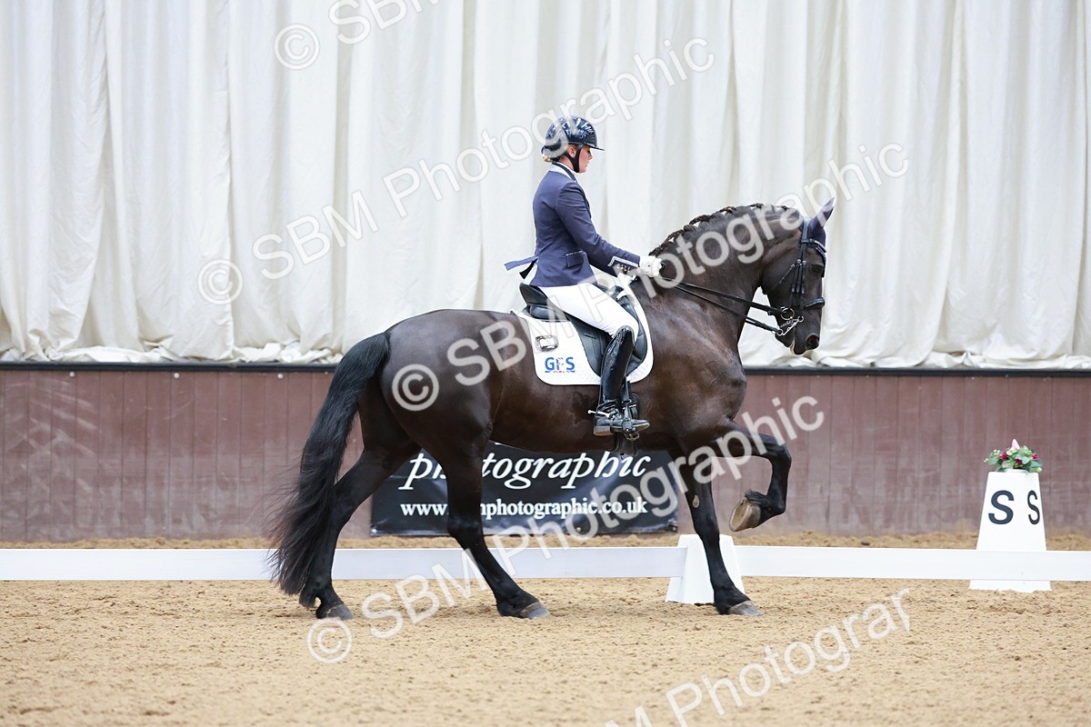 SBM_005902 - Class 3 - Medium 6 - 14.40-15.52