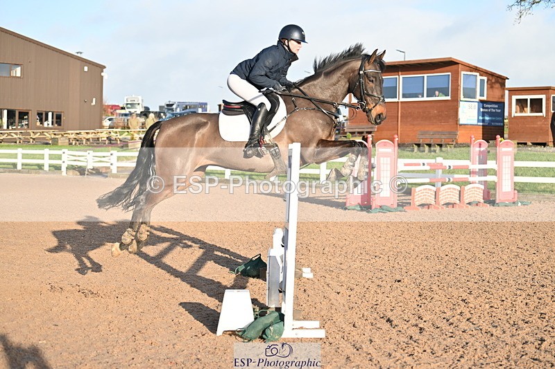 231210A-141836-02717 - Cls 21 Foxhunter & 1.20m Open