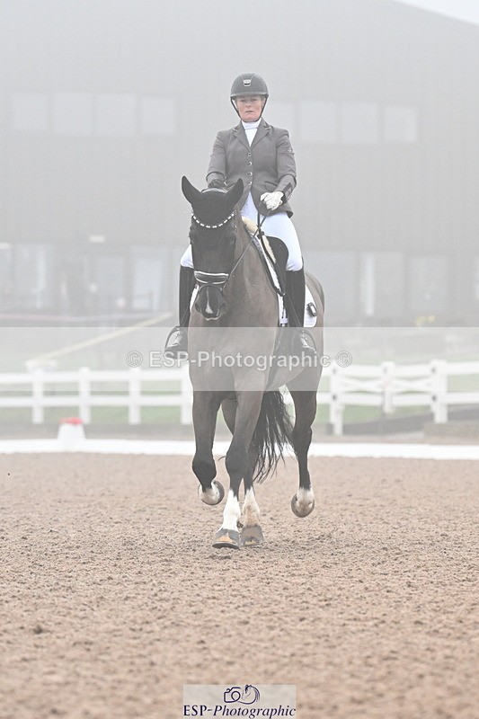 240217A-094342-00600 - 243-Lucy.Baker-Last.Dancer