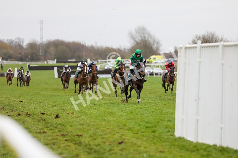 110124-Race 1-Brucio-4740 - Race 1