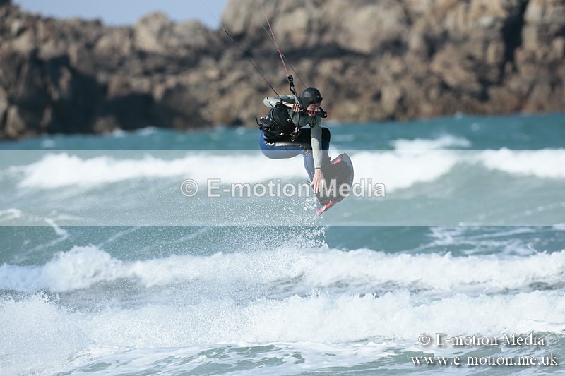 KS 020413-196 - Kite Surfing