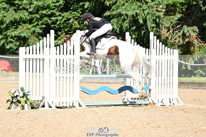 240824X-141753-29305 - 80cm Round 2 13.30 to 14.30