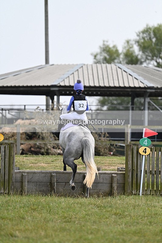 WJ7_7287 - 60cm XC Time 13:22 to 13:53