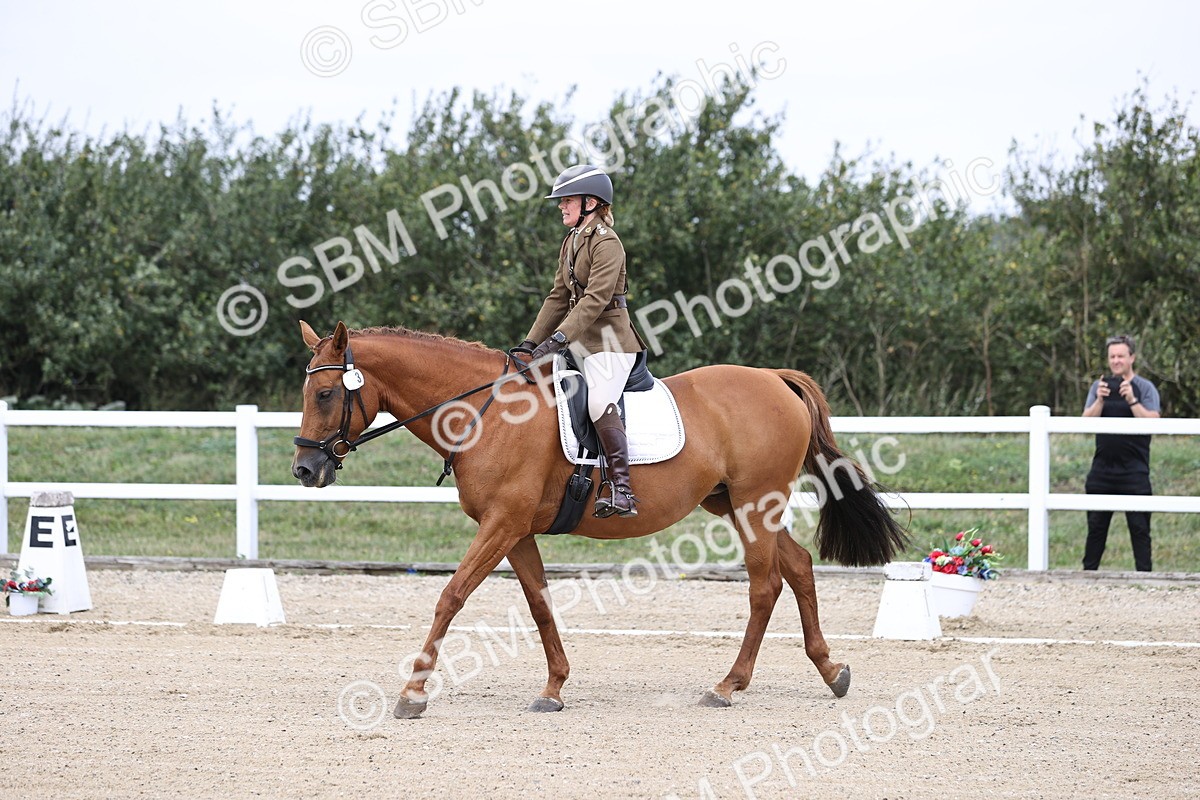 SBM_017412 - Class 14 - Novice 23 - 13.52-14.55