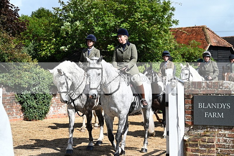 WJ7_7160 - Berks & Bucks at Blandy’s Farm 31-08-25