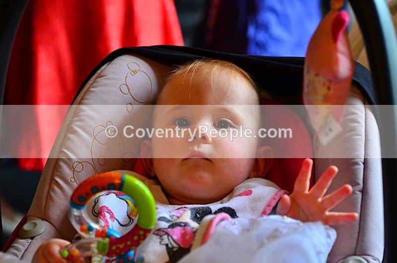 POP_2326 - Poppy Louise