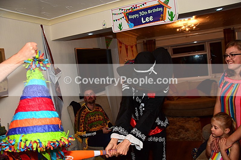 LEE-322 - Lee's 30th
