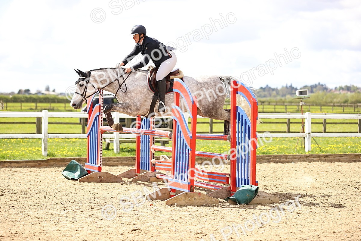 SBM_003762 - Class 16 - Senior Discovery - 1.00m