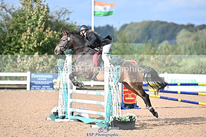 241005A-103039-03041 - SAT Cls 16 85cm Amateur Quali
