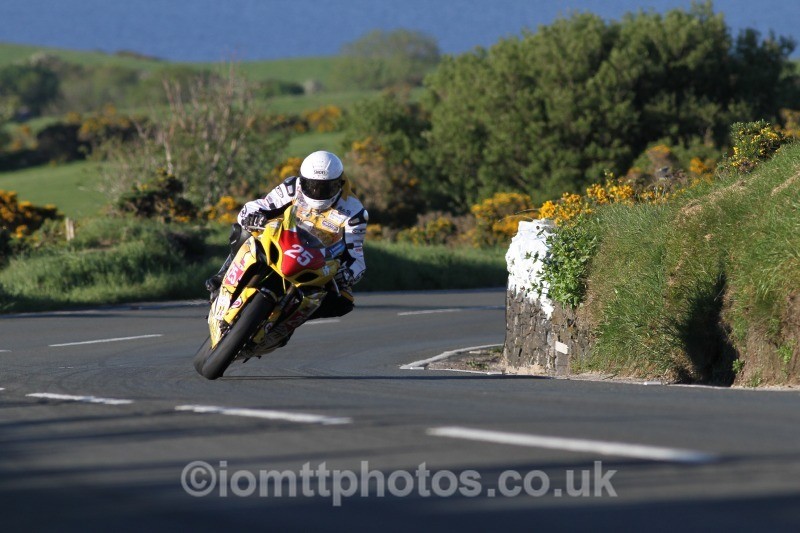 Ian Mackman Suzuki / InFront Motorcycles - Monday Practice Solos