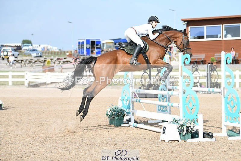 250725-170832-04103 - Cls 10 1.05m Amateur Quali