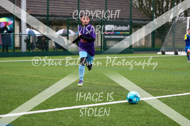 1DX20750 - 2026-02-15 FC Abbey Meads U13 Purple V Royal Wootton Bassett Town Youth U13 Yellow