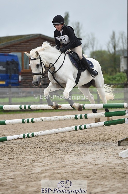 230730-124548-00674 - Class 04 + 05 80cm All