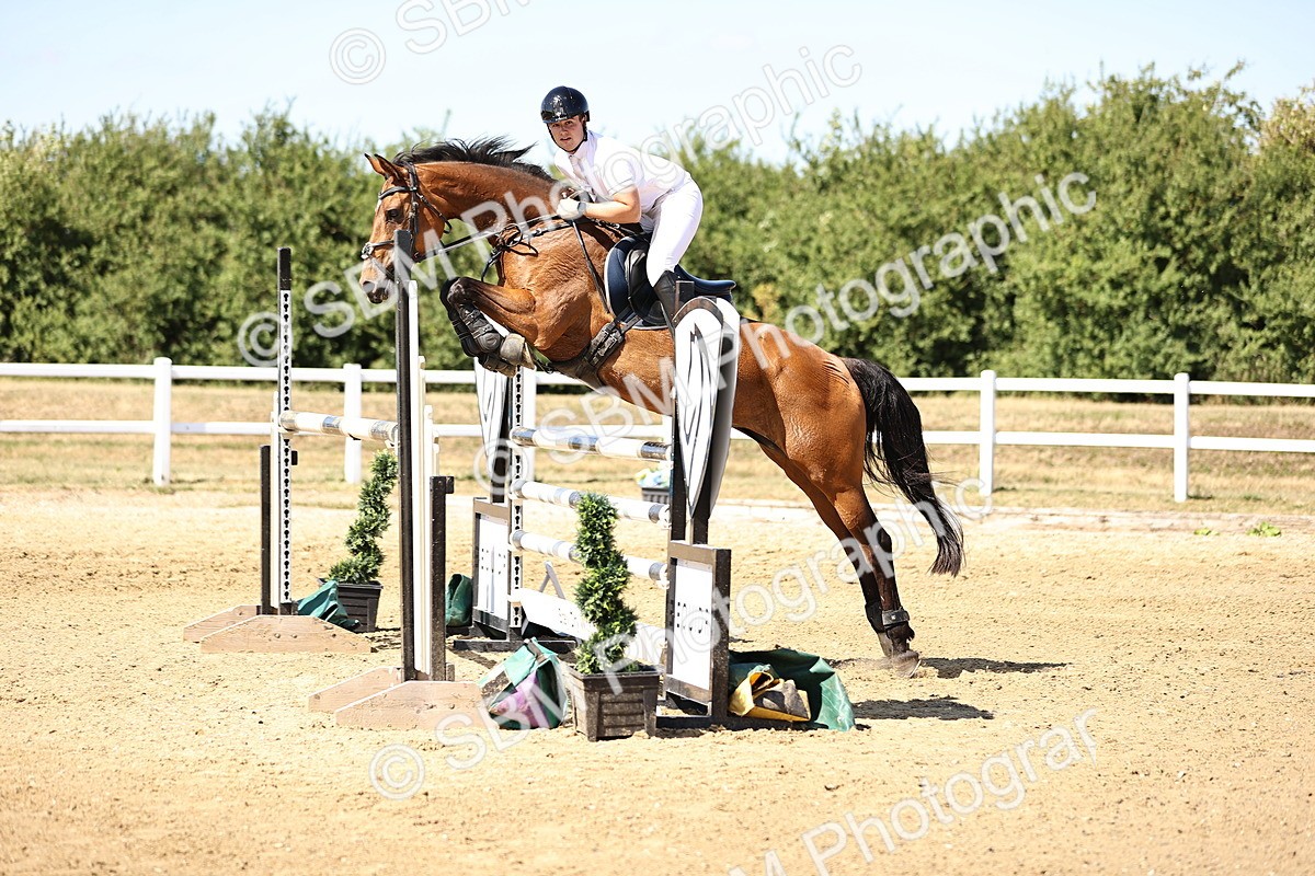 SBM_015189 - Class 16 - Senior foxhunter - 1.20m Open