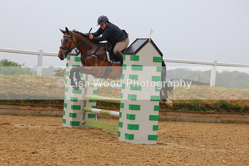3E7A7172 - Class 7: Senior Newcomers/1.10m open