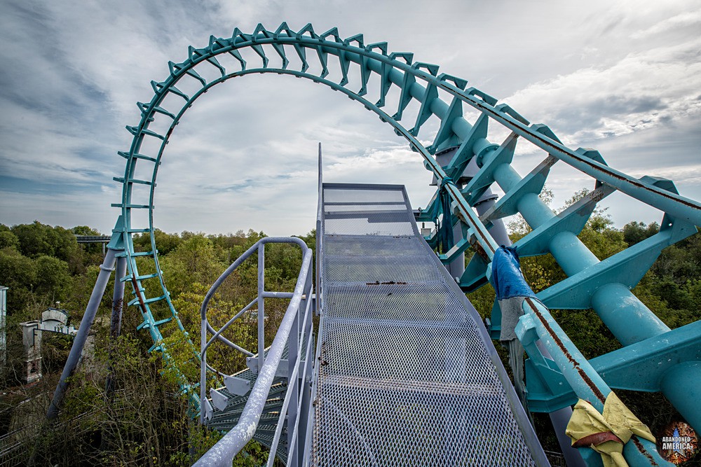 Abandoned Six Flags New Orleans LA Zydeco Screamer Platform