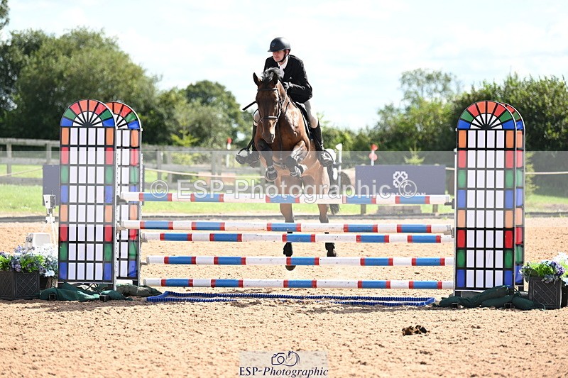 240913A-124711-04423 - Cls 15 Snr Foxhunter