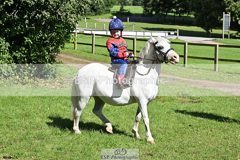 240728B-095130-00215 - Sunday Stable Shots and Fancy Dress