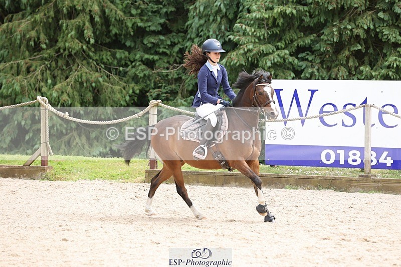 240615-153136-02066 - Cls 7&8 Club and Schools 60cm