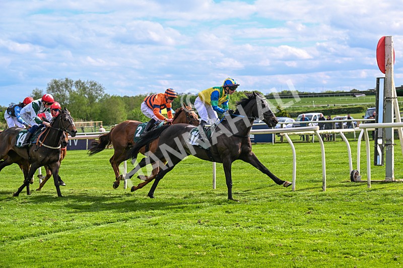 110526-Race 5-Lawmans Blis-1119 - Race 5 4.30pm Every Race Live On Racing TV Handicap