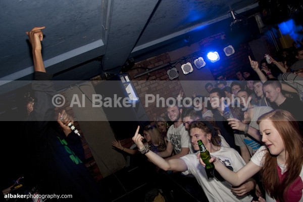 52 - Hit & Run @ factory251 19.12.11