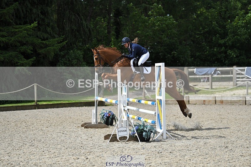 230514-105410-10277 - Cls 33b Snr 1.00m Open Final