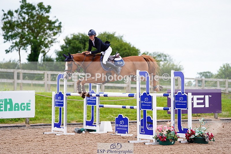 240630A-180340-16124 - Cls 26 Foxhunter 2nd R Jump Off and P