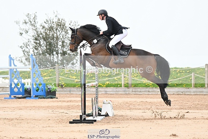 250426-123859-12645 - Cls 7 - 2 Star Medium Tour