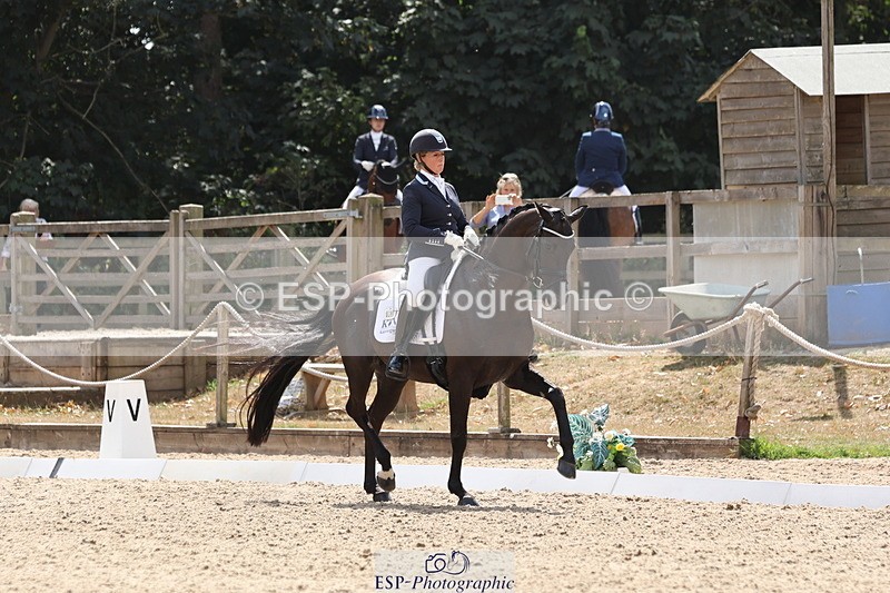 250809A-144432-04377 - 028-Sameera.RahmatallaForget.Me.Not.NE