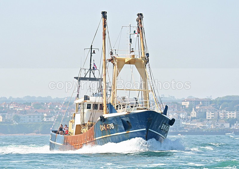 060617 BM478 IMG_9545 - BRIXHAM TRAWLER RACE 2006