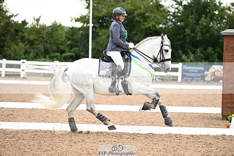 240815A-153432-02369 - Cls 10-P Freestyle Adv Medium Silver