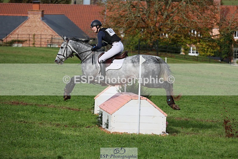 231021-141013-19885 - 451-THE.GREY.DANCER-Alice.Sandiford-SC+XC