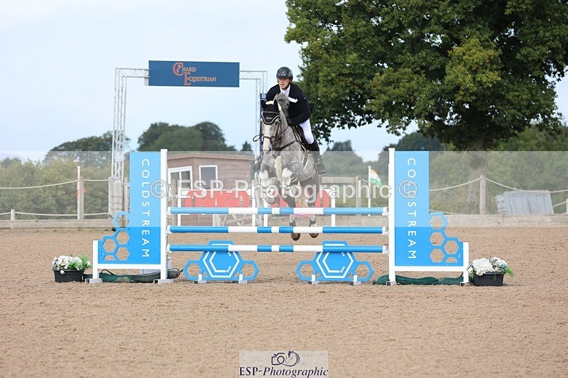 250911-110142-00801 - Cls 2 Snr Newcomers