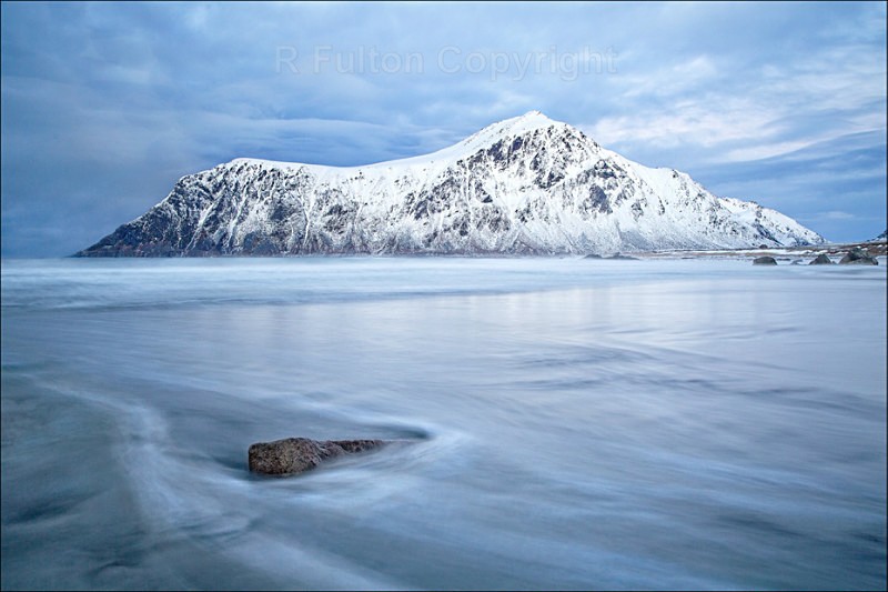 Twilight Ebb Tide V4 Master - Lofoten Islands - Norway