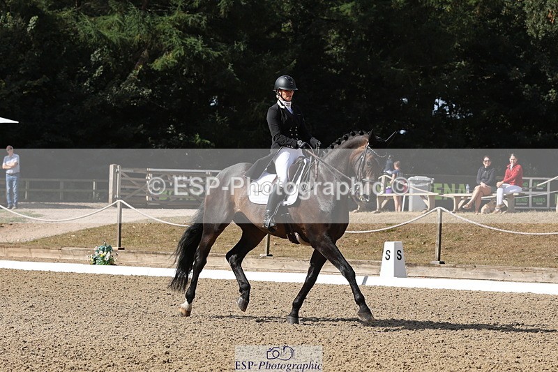 250809A-102300-02371 - 104-Emily.OrmerodFLS.Samphire