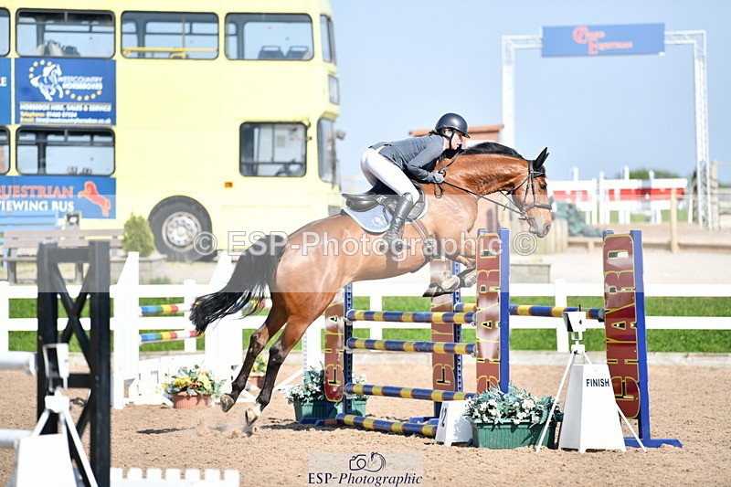 240512A-163214-19815 - Cls 44 1.05m National Am Quali