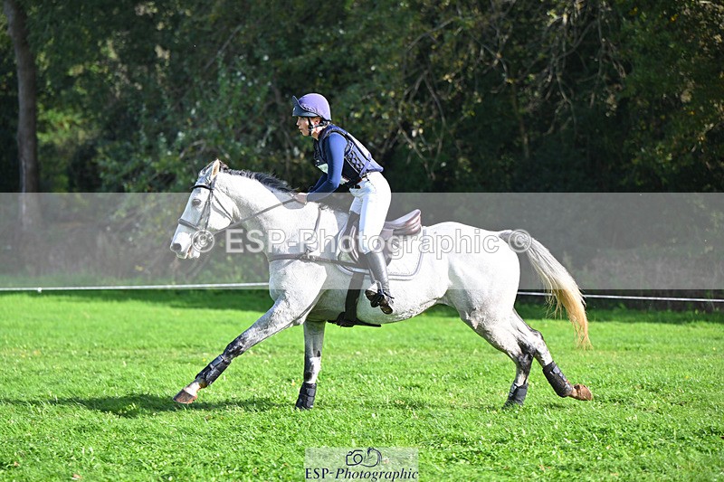 241025-123301-08255 - 143-Courtney.Romcke-KILBALLYBOY.SURPRISE