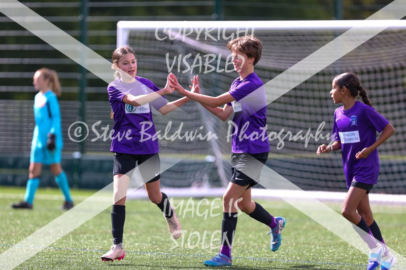 1DX30720 - 2025-09-13 FC Abbey Meads U13 Blue Girls V AFC Corsham U13 Pumas