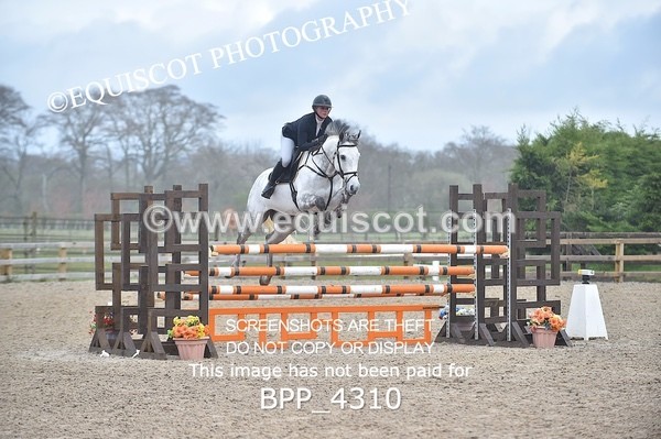 BPP_4310 - CLASS 10 RHS Foxhunter Championship Qualifier