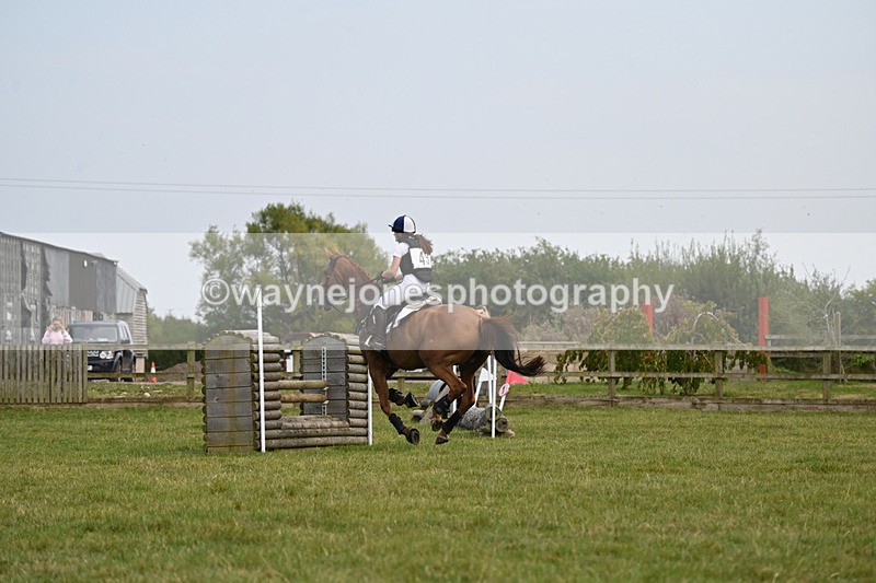 WJ6_2983 - 80cm XC Time 15:26 to 15:43