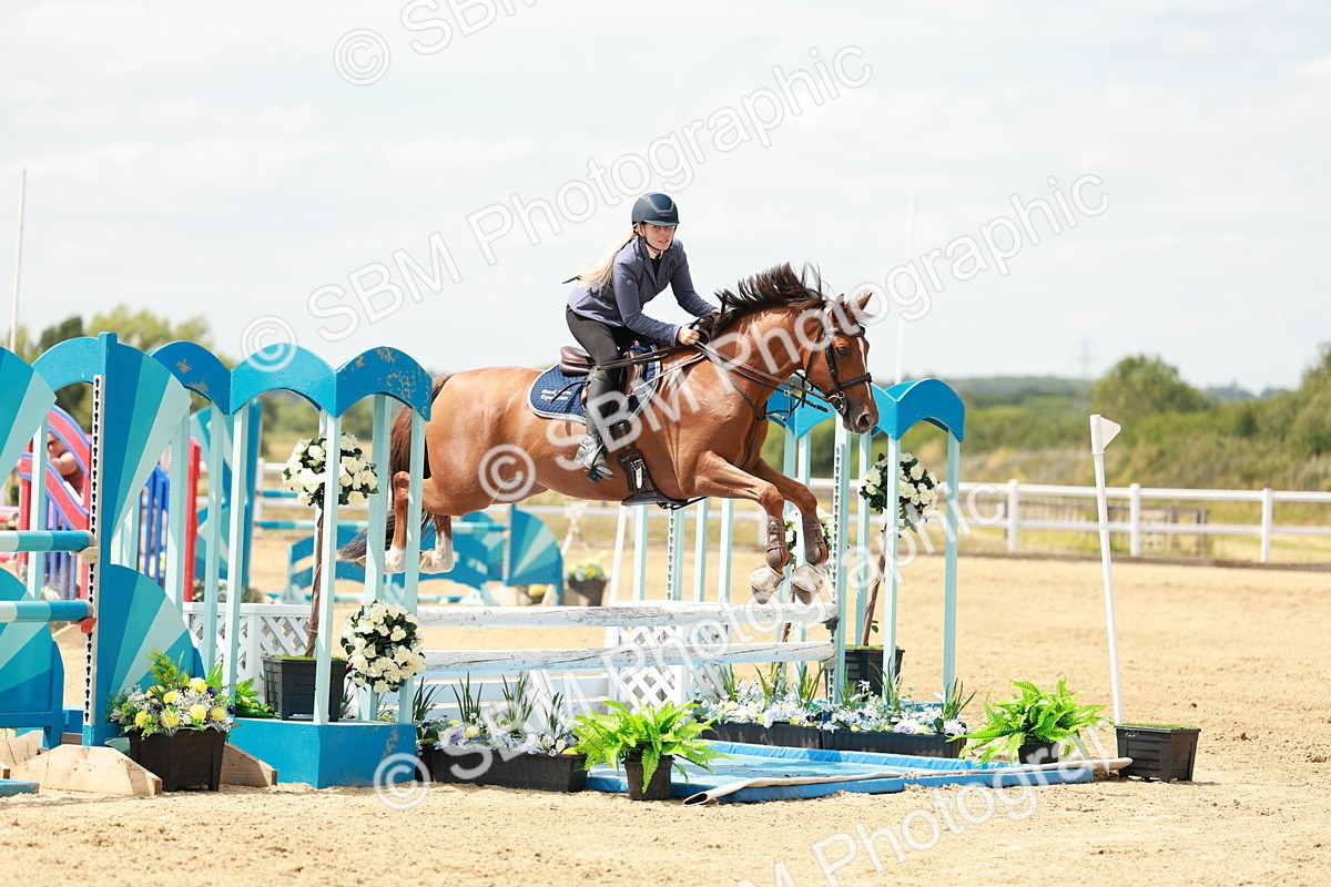 SBM_007638 - Class 3 - Senior Newcomers - 1.10m Open