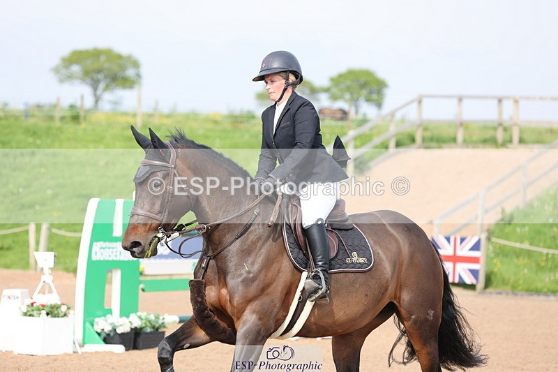 240511A-163935-14968 - Cls 38 National 1.40m Open