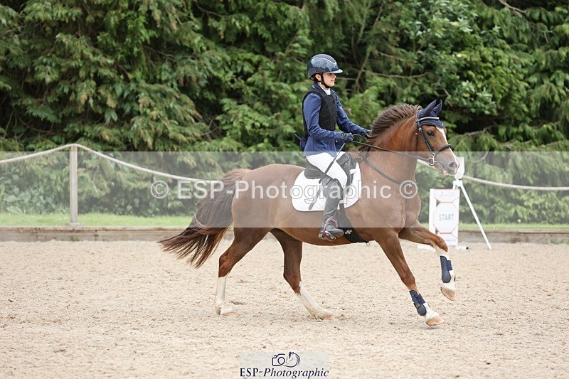 240615-160011-02152 - Cls 9&10 Club and Schools 70cm