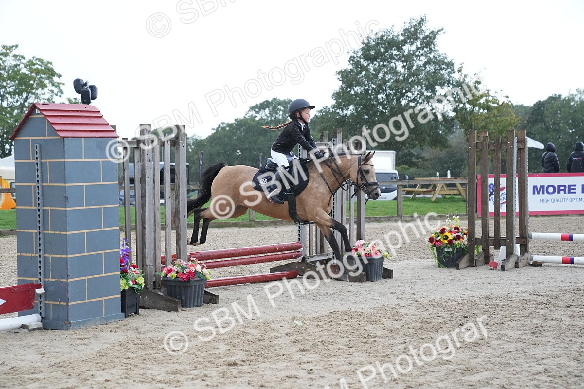 SBM_00166 - J53 - Clear Round 40cm