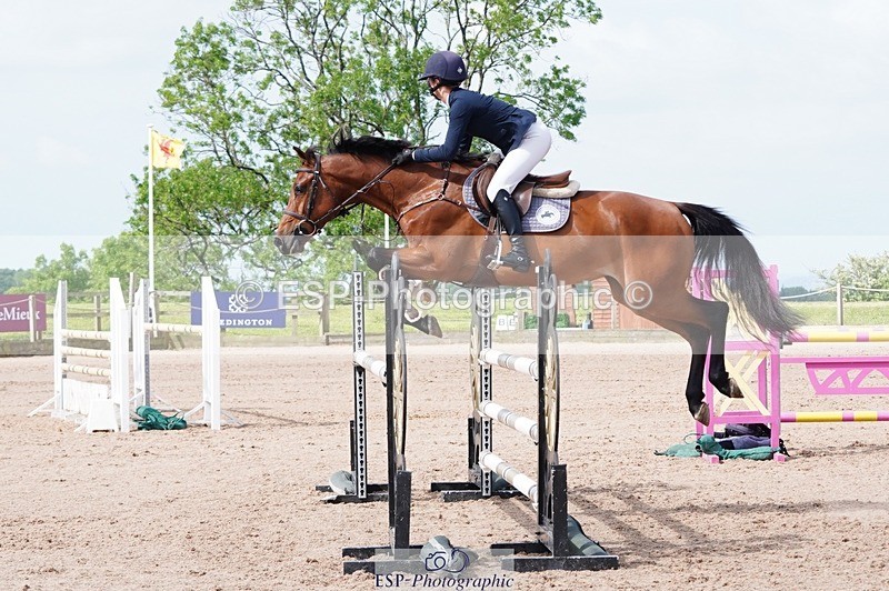 250523-101102-00169 - Cls 01 A&B 1.05m & 1.10m open