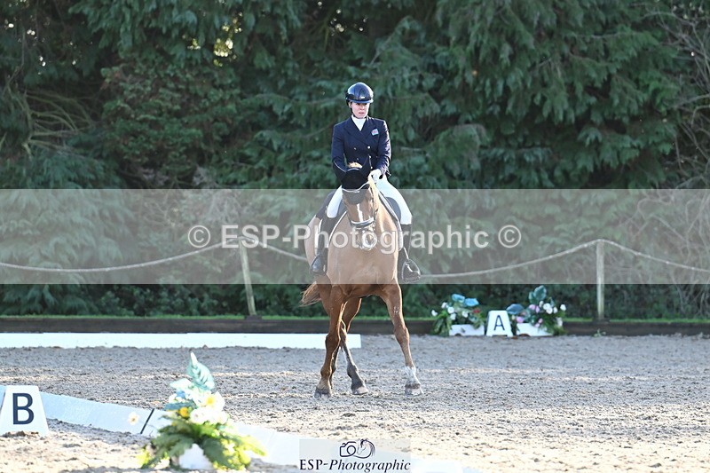 251023A-162324-06056 - B-170-Mollie.Summerland