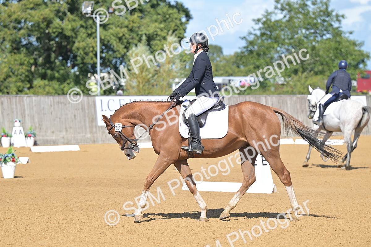 SBM_04011 - D2 - Small Tour Championship Intro 2